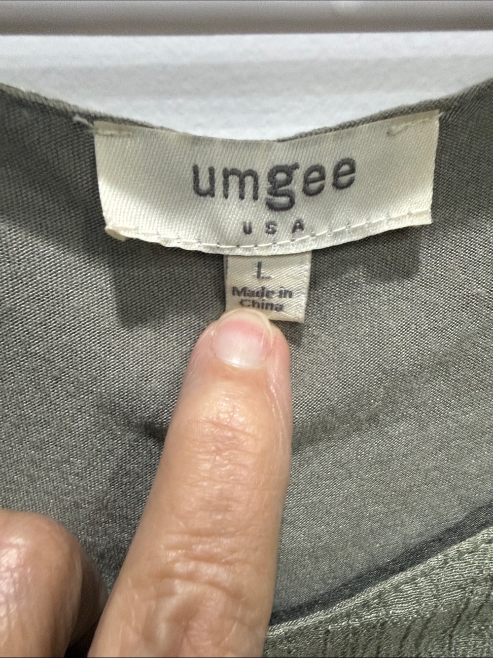 Umgee Sage Green Oversized Scoop Neck gauze Blouse - Picture 2 of 6